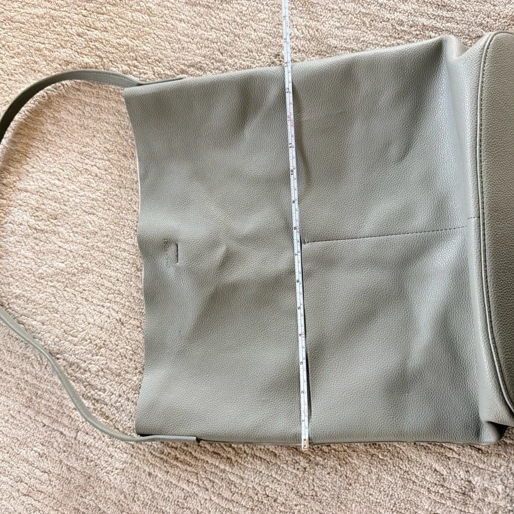 OAK + FORT The City Tote Bag in Sage - Picture 4 of 11